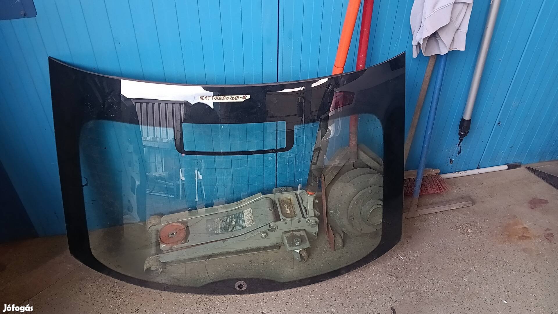 Seat Toledo hátsóajtó üveg2013-18